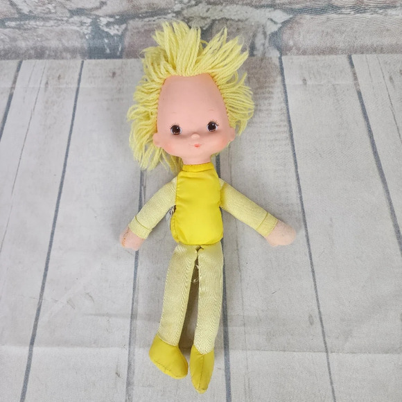 Vintage 1983  Rainbow Brite Canary Yellow Doll Hallmark - Picture 4 of 13